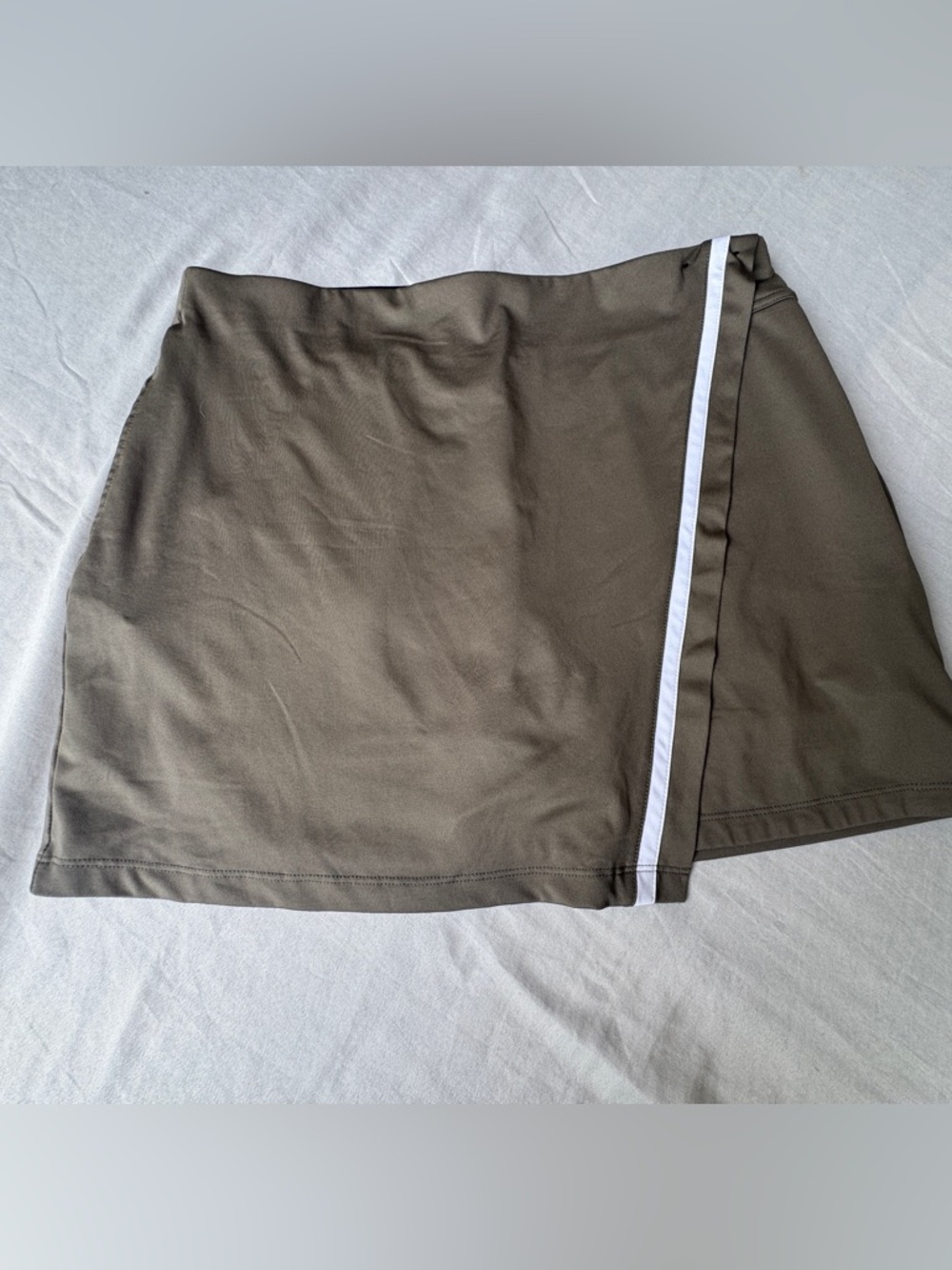 Tennis /running outdoors Callaway Taupe Golf Skort with Black Waistband